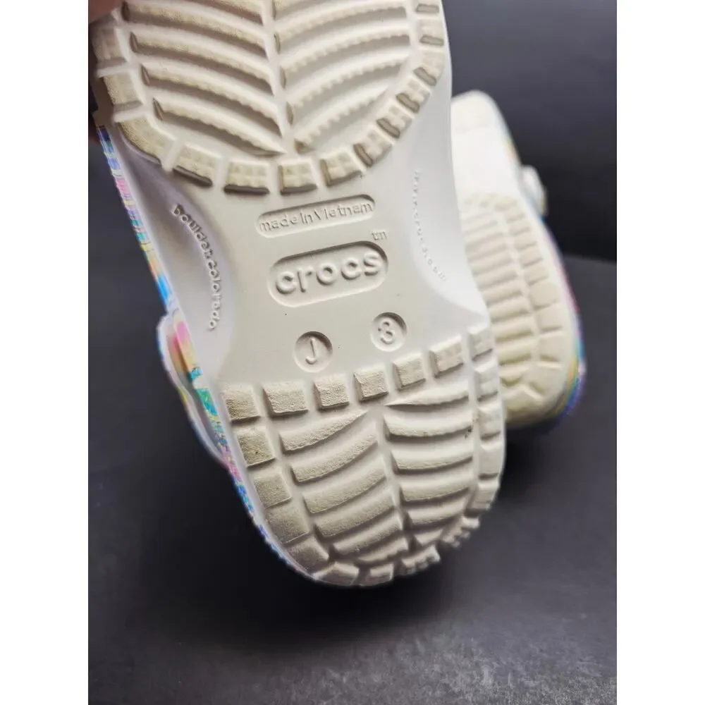 Crocs J8 Comfy footwear
